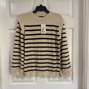 Pretty Garden Cream & Black Striped Pullover Sweater Size Medium Cozy Womens